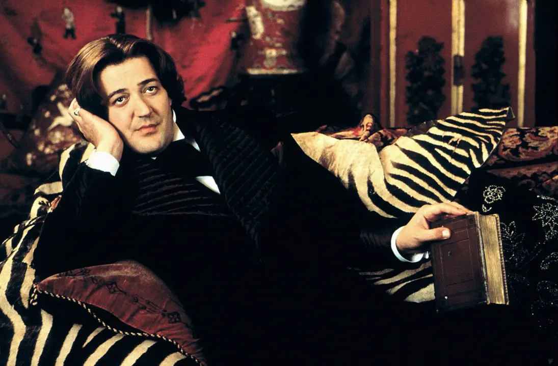 Stephen Fry as Oscar Wilde, still from movie